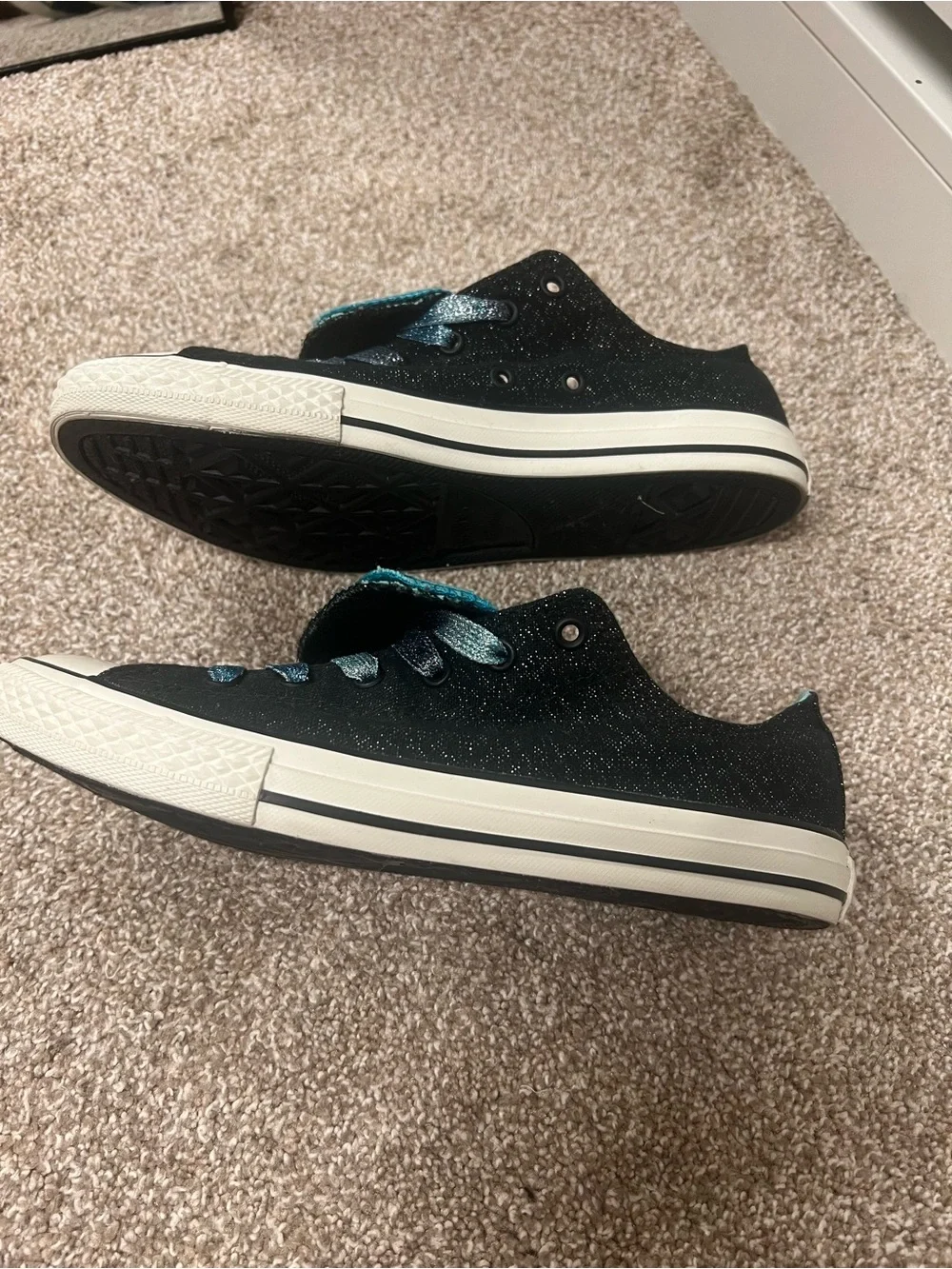 Converse brand new